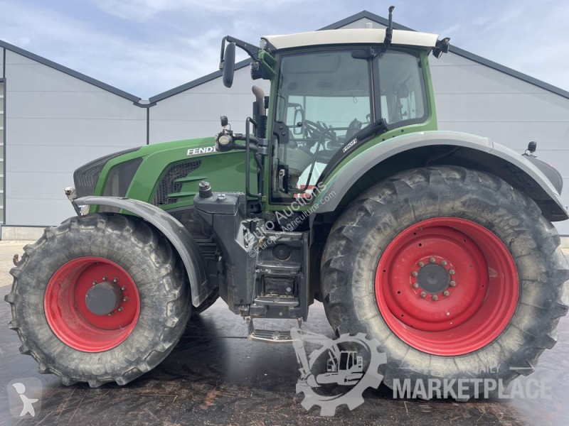 Сільськогосподарський трактор Fendt 824 Vario...