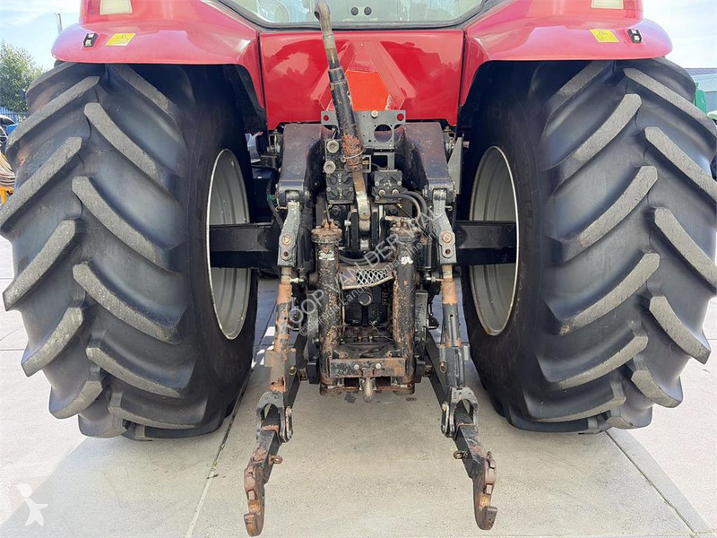 Case IH Magnum MX 285 tractor