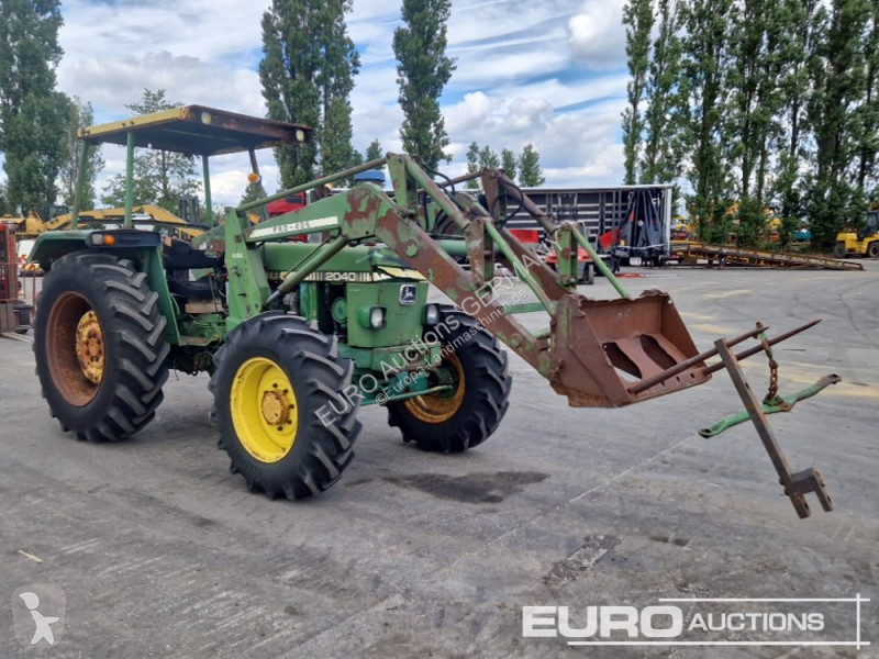 Lantbrukstraktor John Deere 2040