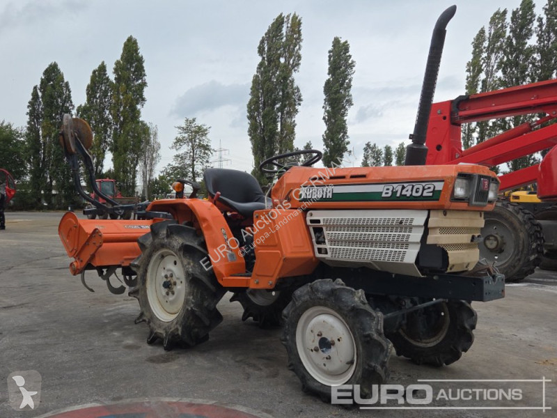 جرار زراعي Kubota B1402DT