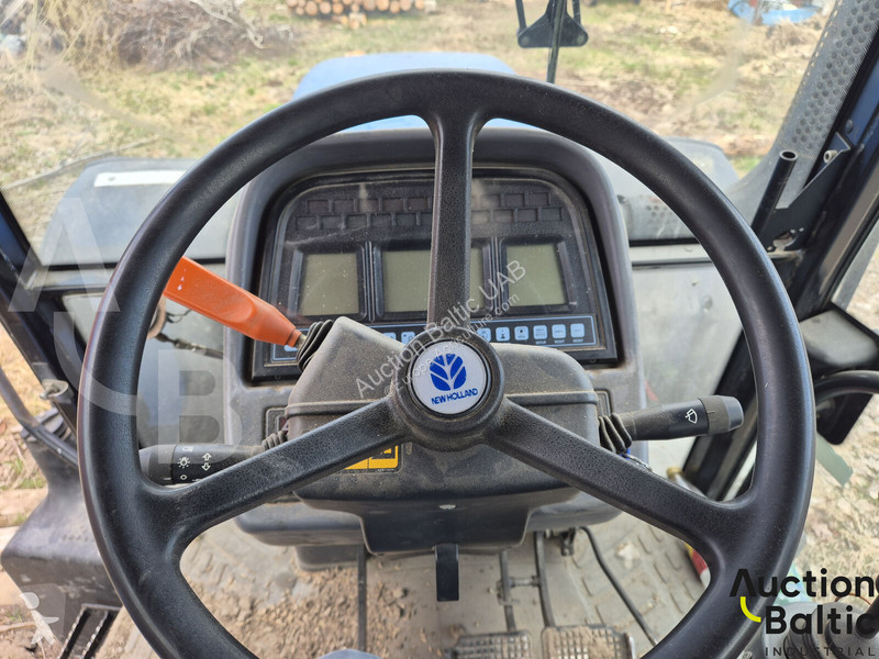 Lantbrukstraktor New Holland TM 190