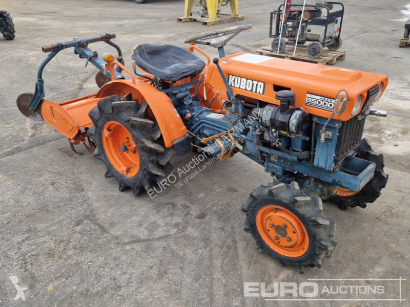 جرار زراعي Kubota B5000