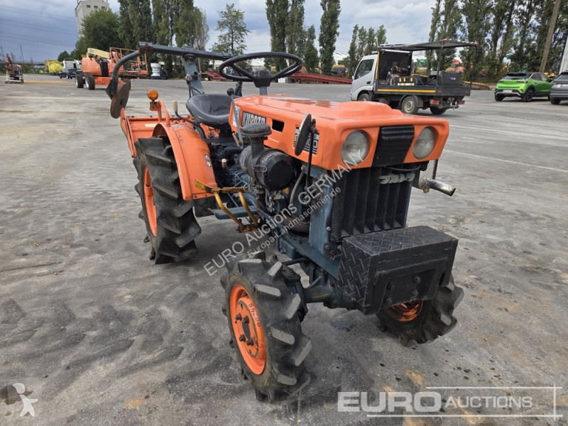 Tractor Kubota B5000