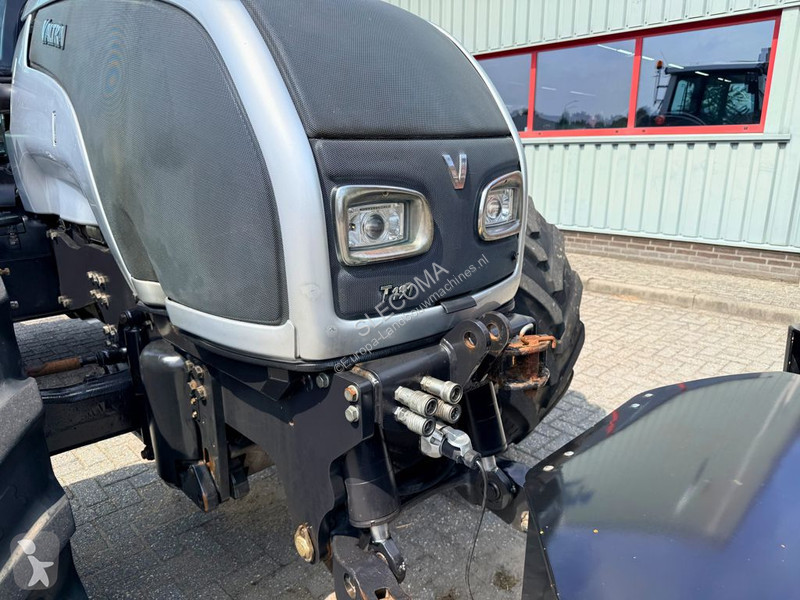Valtra T191 HiTech tractor