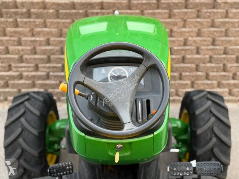 Lantbrukstraktor John Deere 4049 M 4RM