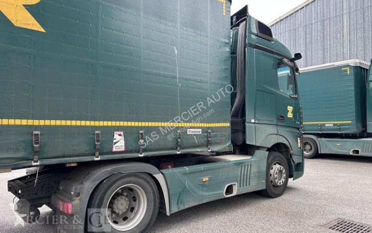 Tracteur Mercedes
