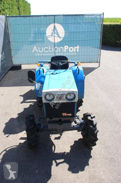 Lantbrukstraktor Mitsubishi MT1301D