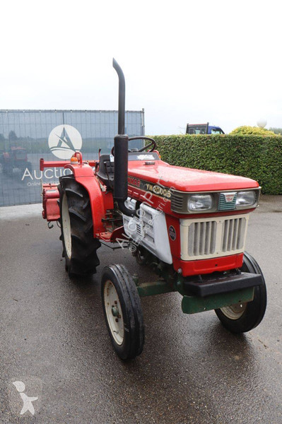 Lantbrukstraktor Yanmar 2TR20A