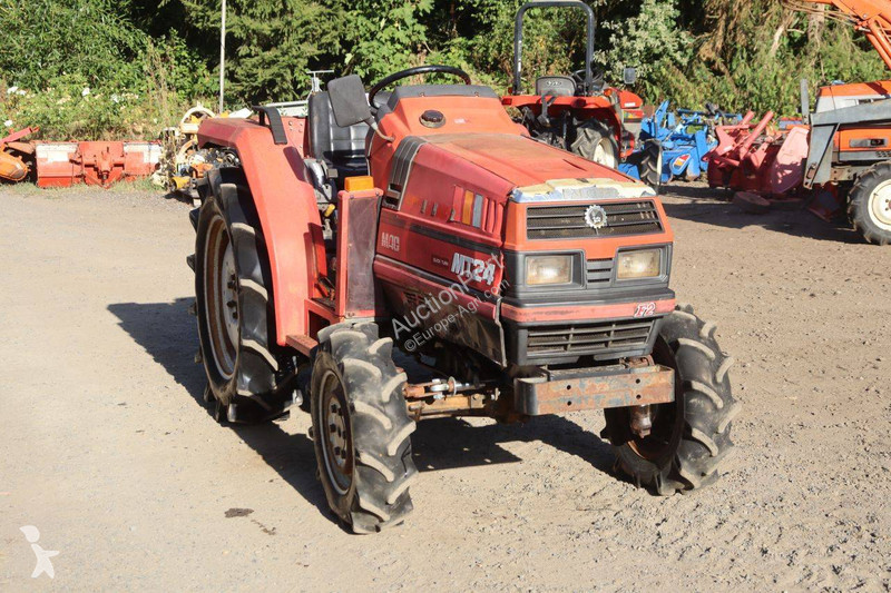 Tractor Mitsubishi MT26