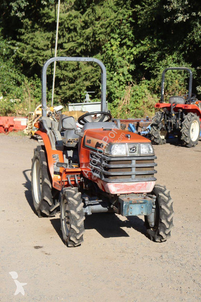 جرار زراعي Kubota GB16