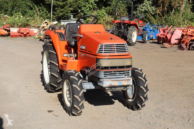 Tractor Kubota X-20