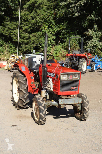 جرار زراعي Yanmar YM1720D