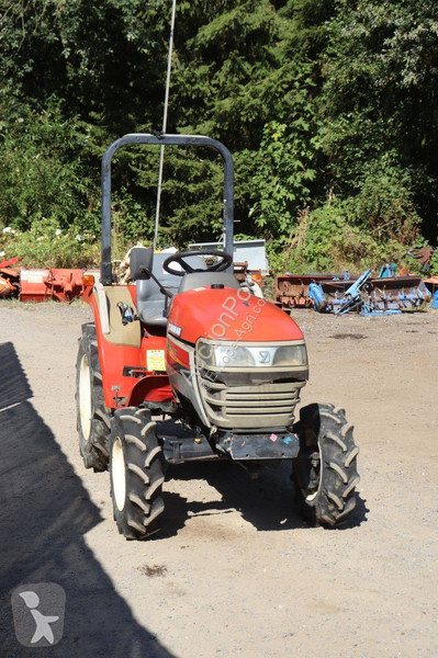 جرار زراعي Yanmar AF116