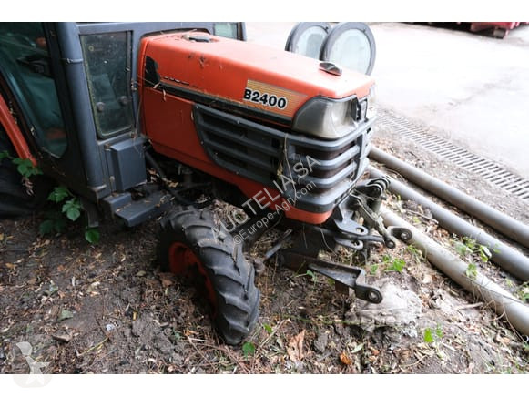 Tractor Kubota B2400D