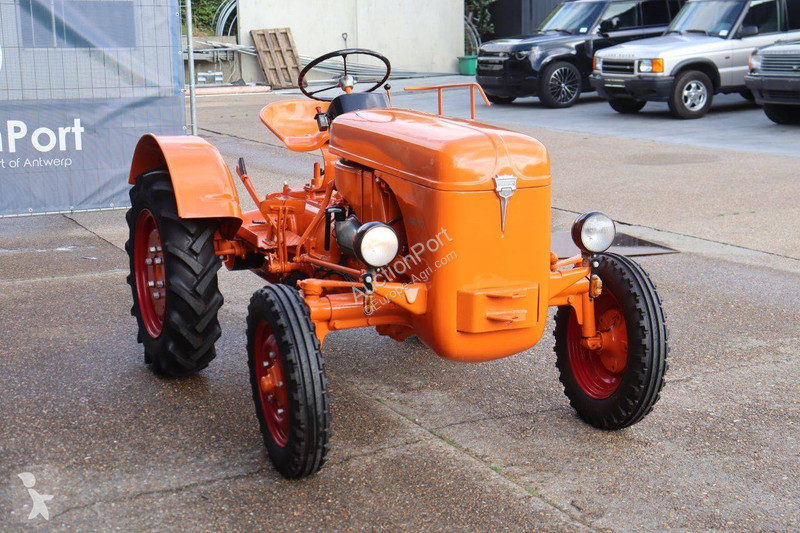 Tractor  AP 17