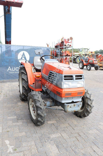 Tractor Kubota GL260