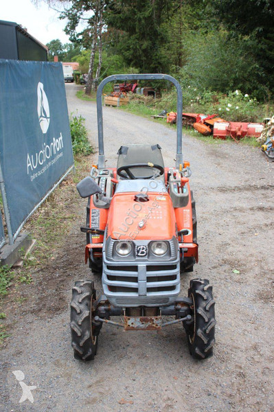 Сільськогосподарський трактор Kubota...