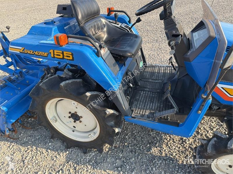 Tractor Iseki Landhope 155 Mini 4WD Tractor