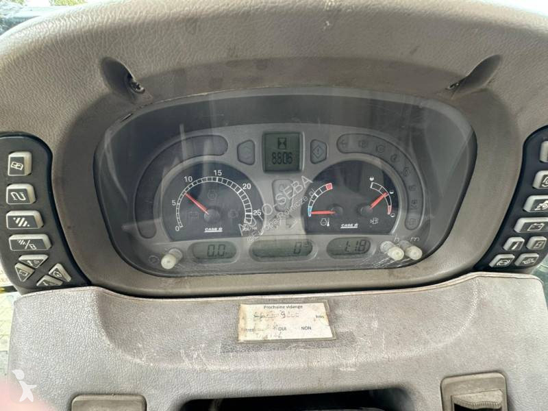 Сільськогосподарський трактор Case Maxxum MX100...