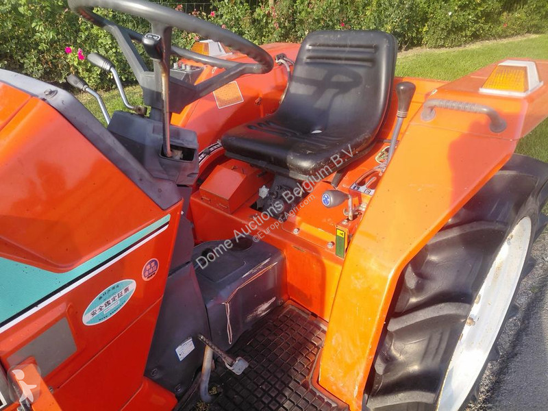 Сільськогосподарський трактор Kubota Sunshine...
