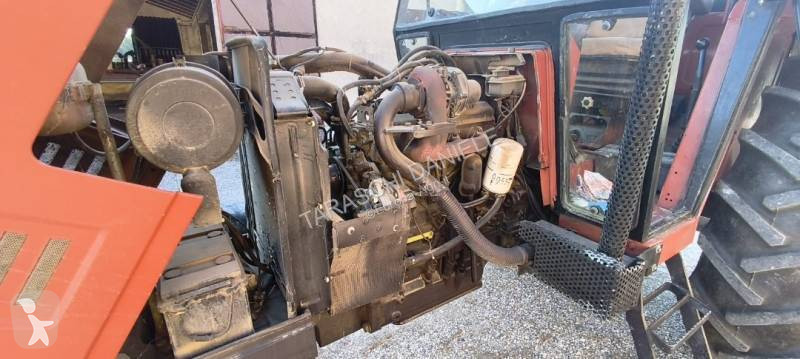 Tractor New Holland 88-93