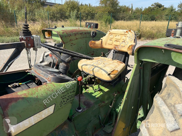Ciągnik John Deere  1030