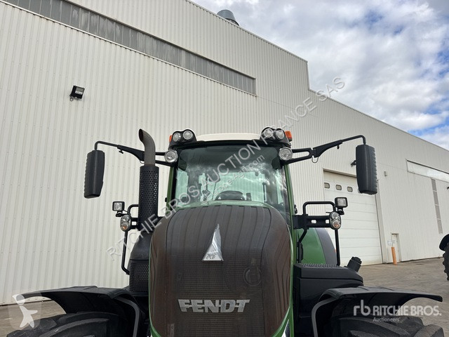 Tractor Fendt  824 Profi +