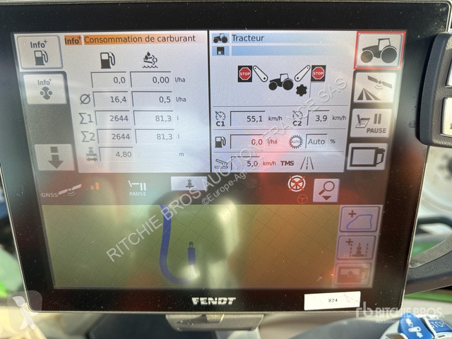 Fendt  824 Vario tractor