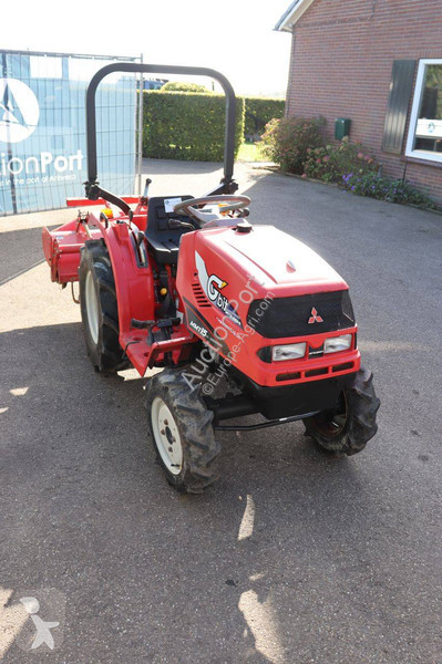 Tractor agrícola Mitsubishi MMT15