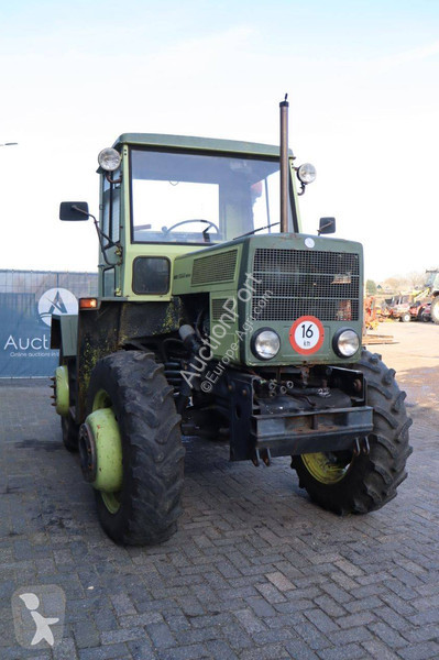 Tractor agrícola  800