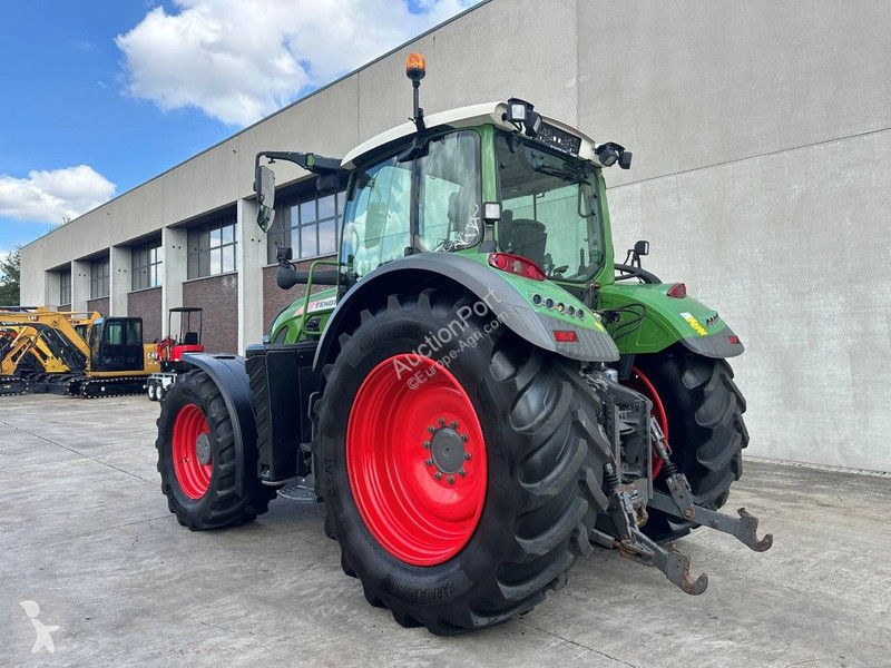 Tractor agrícola Fendt 718 Vario