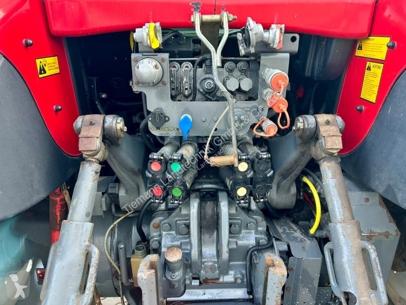 Massey Ferguson  7480 DYNA tractor