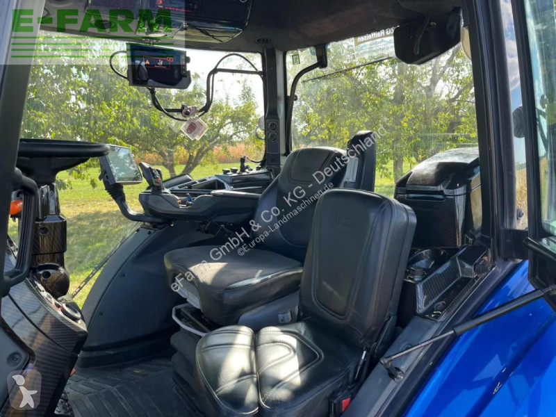 Tracteur agricole Valtra  t234 direct