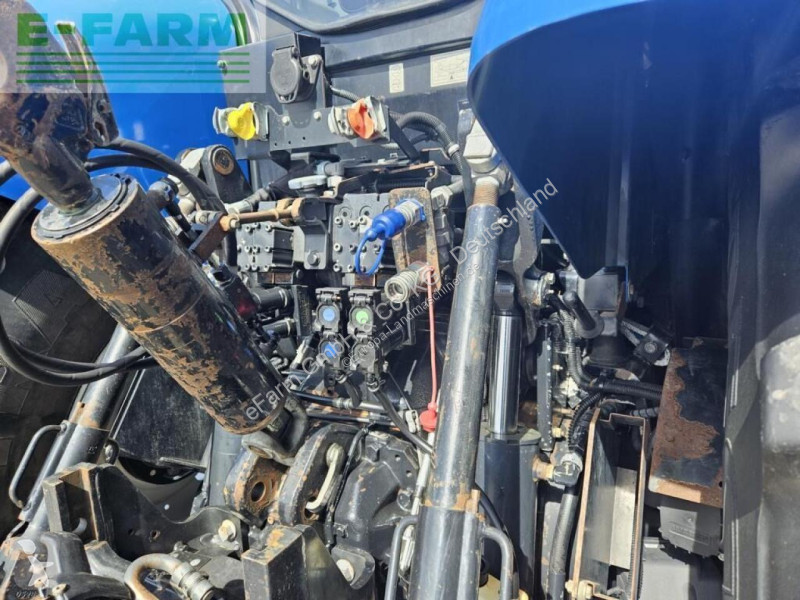Tractor New Holland  t7.230 autocommand