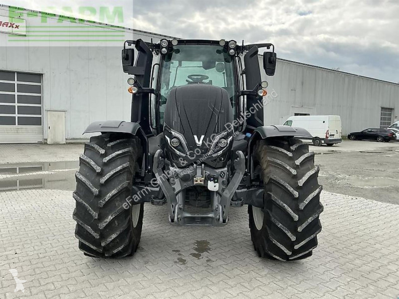 Tracteur agricole Valtra  t155a 2a1