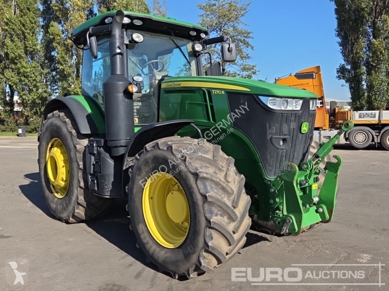Tracteur agricole John Deere 7270R