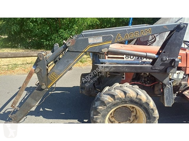 Tracteur agricole Fiat 8076