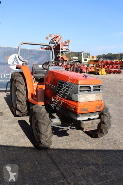 Tracteur agricole Kubota Grandel GL320