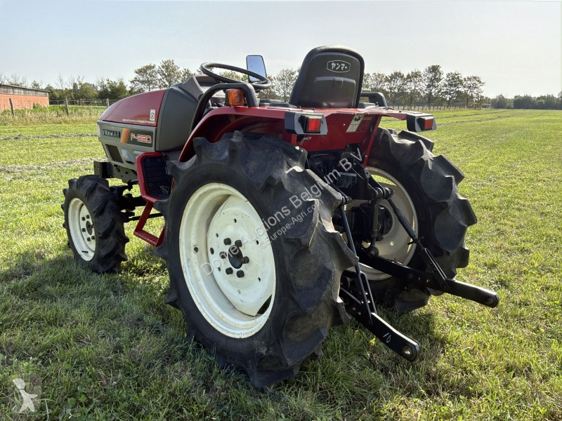 Tracteur agricole Yanmar F-220