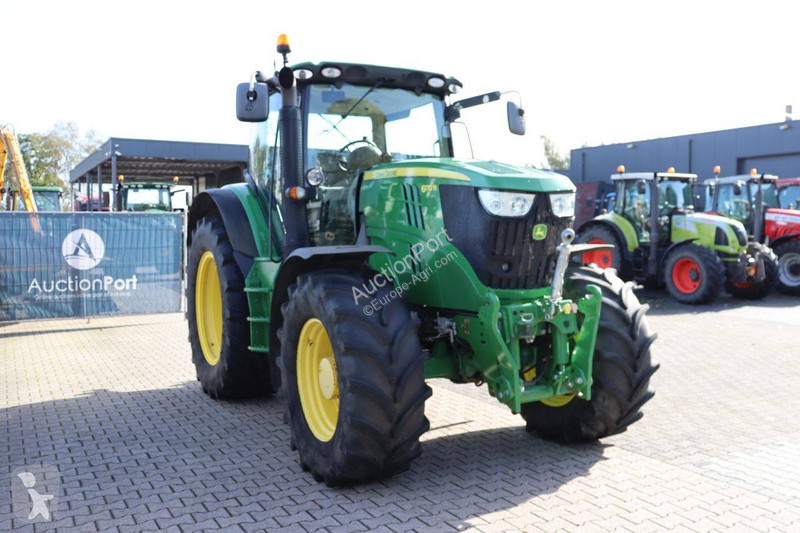 Zemědělský traktor John Deere 6170 R