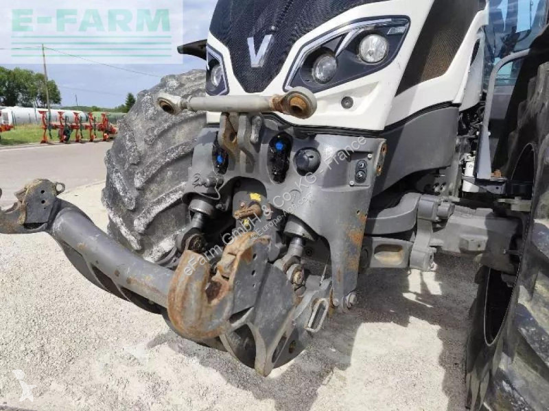 Tractor Valtra  s324