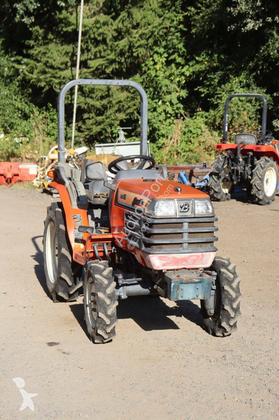 Tractor Kubota GB16