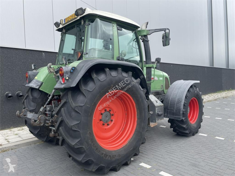 Tracteur agricole Fendt 716 Vario Com1