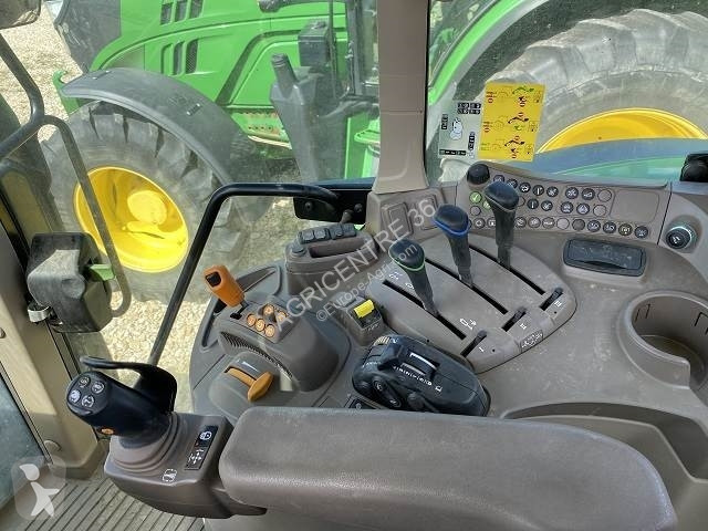 Tractor John Deere 6110M