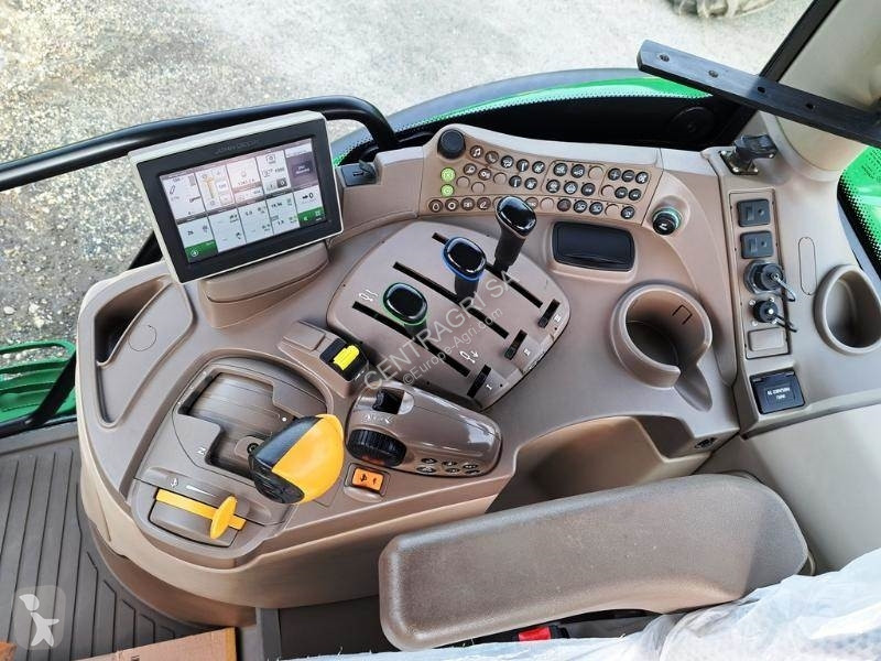 Tractor John Deere 6155R