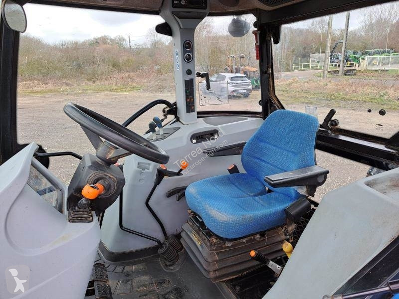 Tracteur agricole New Holland TD 5.95