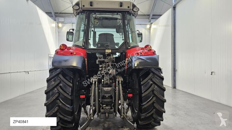 Tractor Massey Ferguson 5611 Dyna 4