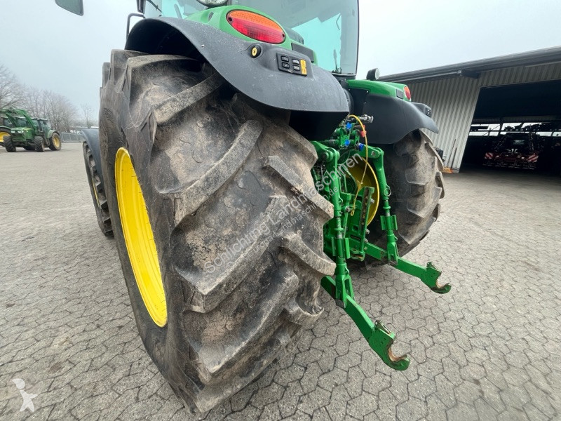 جرار زراعي John Deere 6150 R
