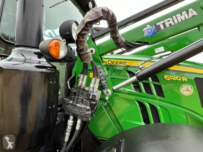 Tractor agrícola John Deere 6120R