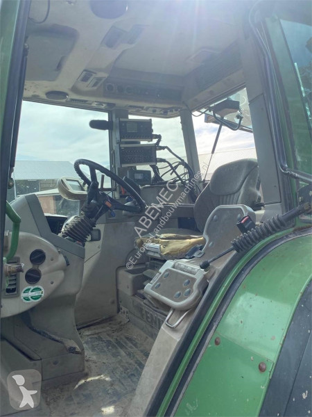 Tracteur agricole Fendt 711